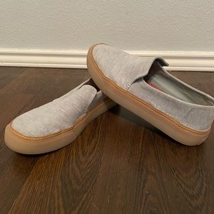 Toms slip on shoes